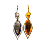 "Sharontillas" long teardrop shell and metal earrings