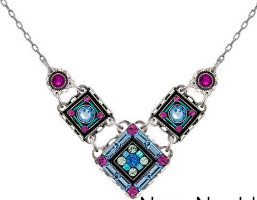 La Dolce Vita petite V-necklace, Multi color or Light Blue