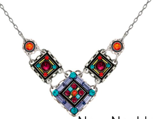 La Dolce Vita petite V-necklace, Multi color or Light Blue