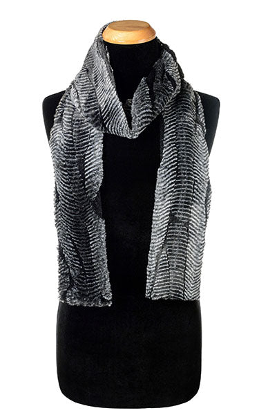 Faux fur skinny scarf