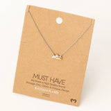 Mini overlapping mountains pendant necklace